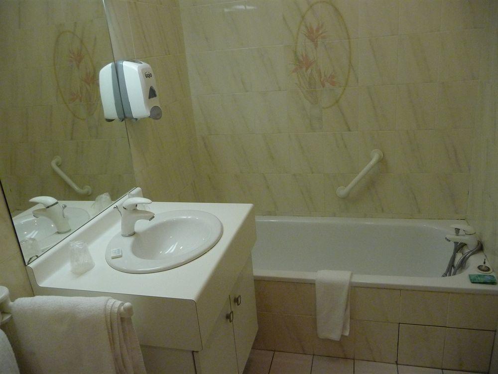 Residence Thermale Du Parc Ornolac-Ussat-les-Bains Zewnętrze zdjęcie